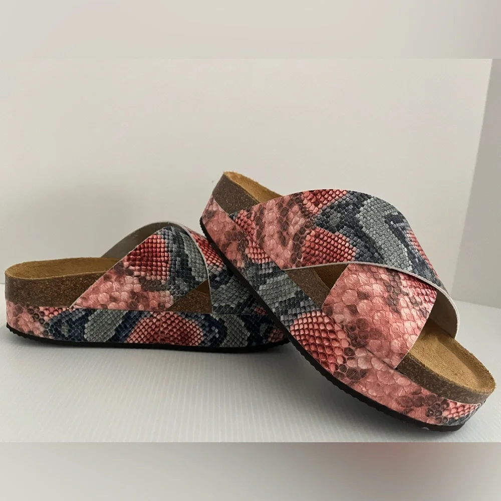 Free People Sidelines Flatform Candy Snake Sandals Size EU 39- NWOT - Picture 9 of 13